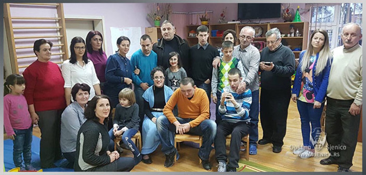 Мујовић: Неопходна потпунија интеграција особа са инвалидитетом