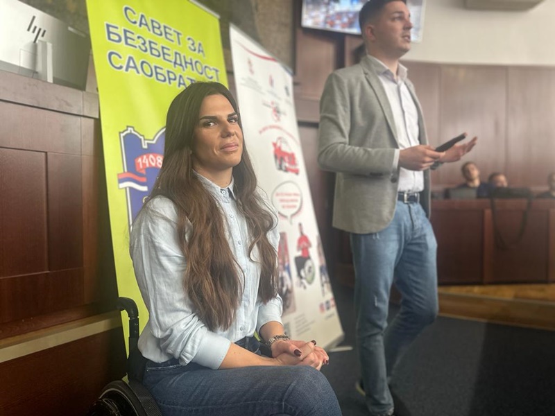 Кристина кроз рад и предавања заговорник безбедности и културе у саобраћају