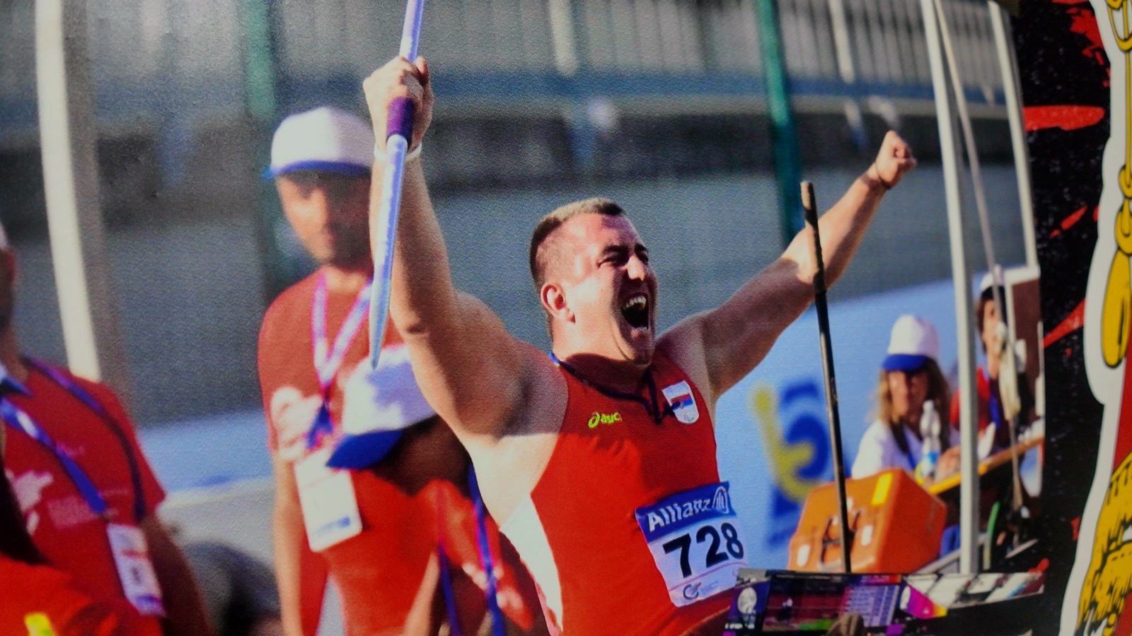 Милош Зарић је српски параолимпијац и освајач бројних медаља